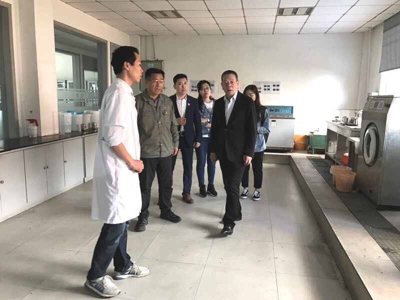 中国针织工业协会会长杨纪朝莅临八达国际走访指导_集团动态_新闻中心_八达国际