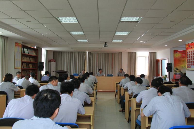公司党支部召开党员大会_集团动态_新闻中心_八达国际